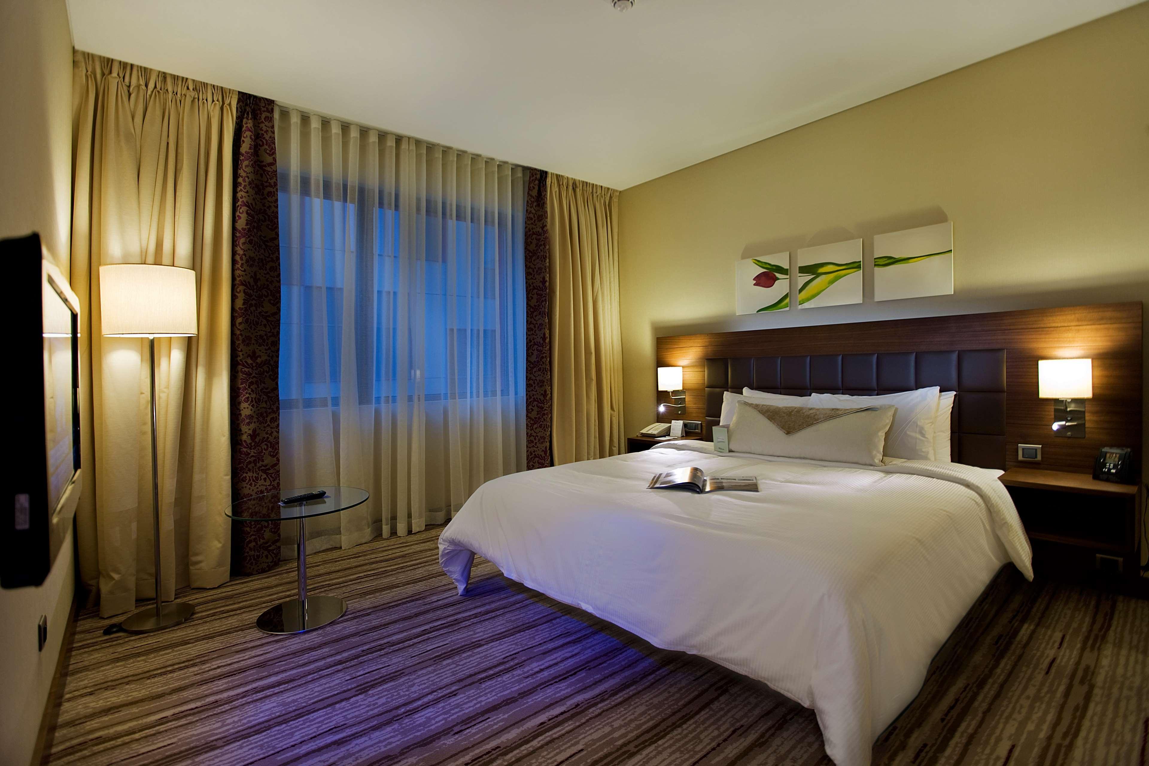 Hilton Garden Inn Κιουτάχεια Δωμάτιο φωτογραφία