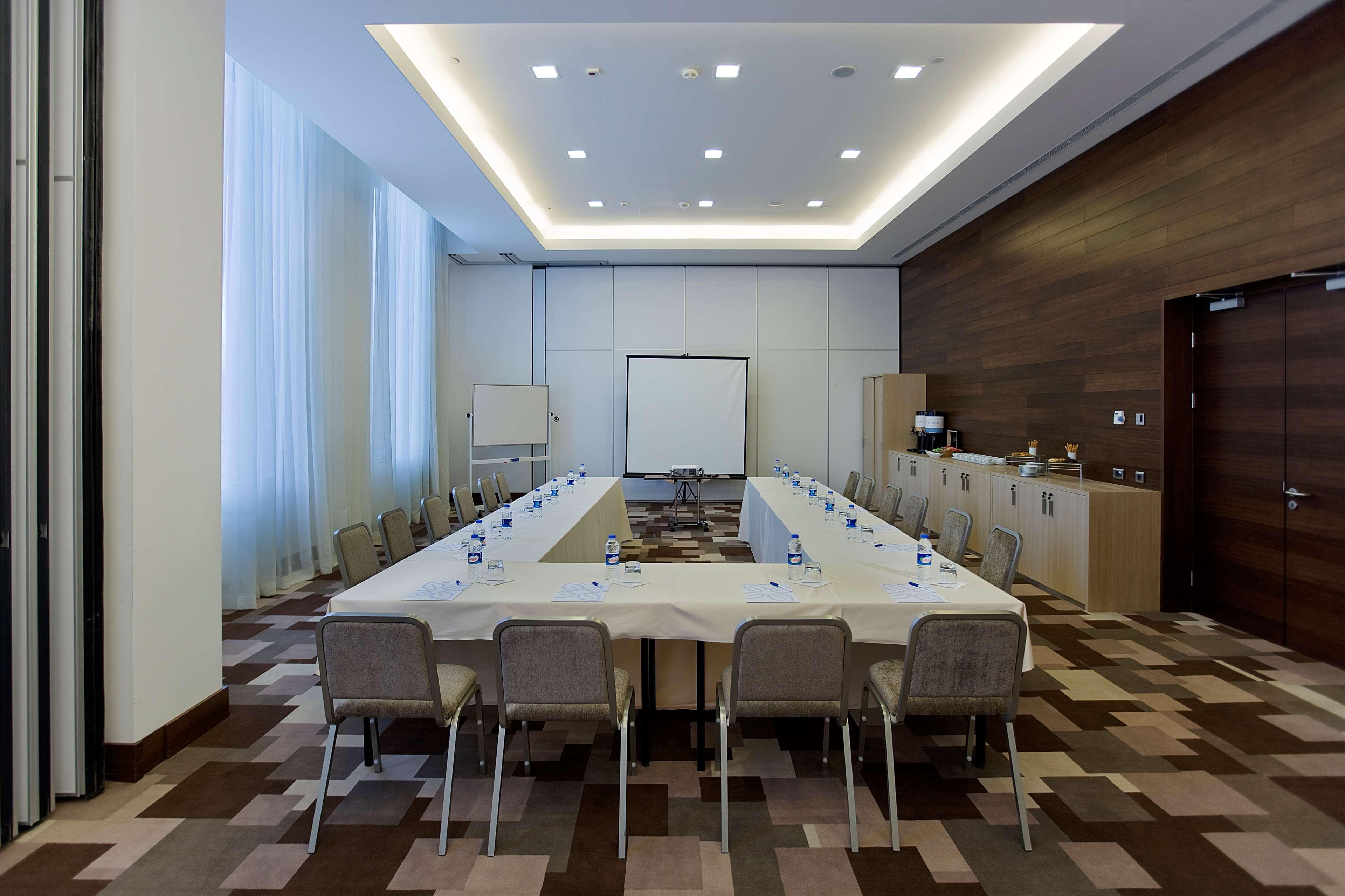 Hilton Garden Inn Κιουτάχεια Εξωτερικό φωτογραφία