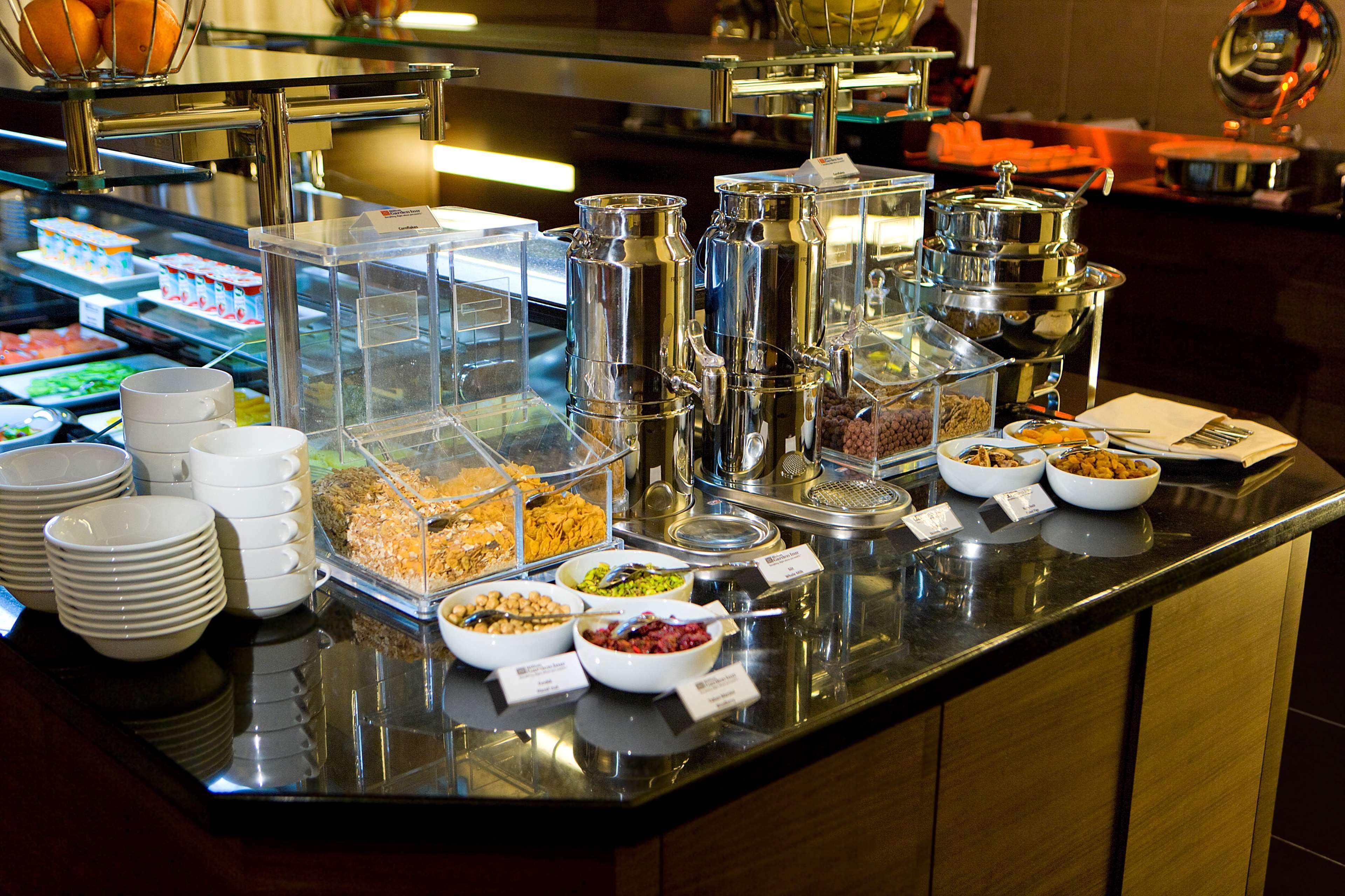 Hilton Garden Inn Κιουτάχεια Εξωτερικό φωτογραφία